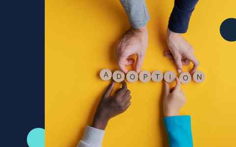 Adoption : une attestation d’honorabilité désormais obligatoire pour les futurs parents 